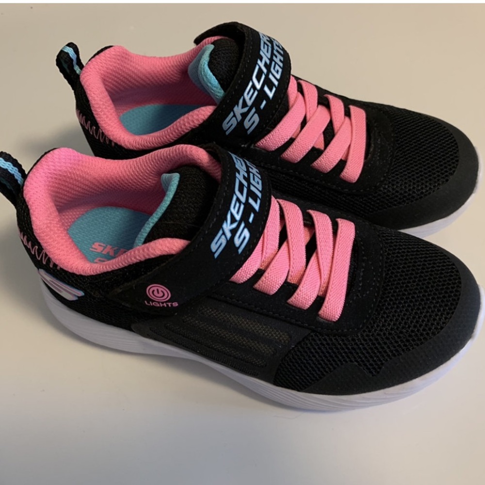 Skechers - Girls - S Lights Dyna Lights Sneakers - Size 11